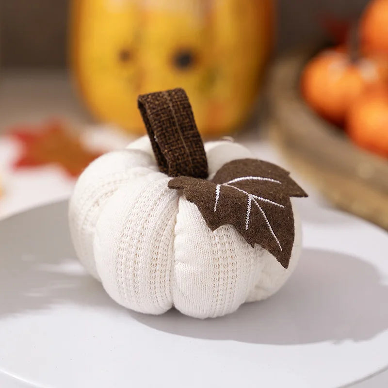 Autumn Harvest Plush Pumpkin – Woven Cosy Cabin Decor