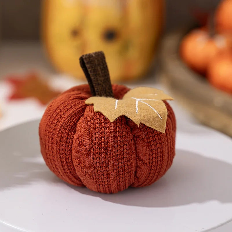 Autumn Harvest Plush Pumpkin – Woven Cosy Cabin Decor